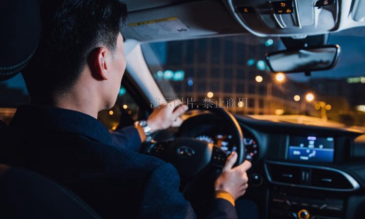 自動(dòng)駐車(chē)場(chǎng)
